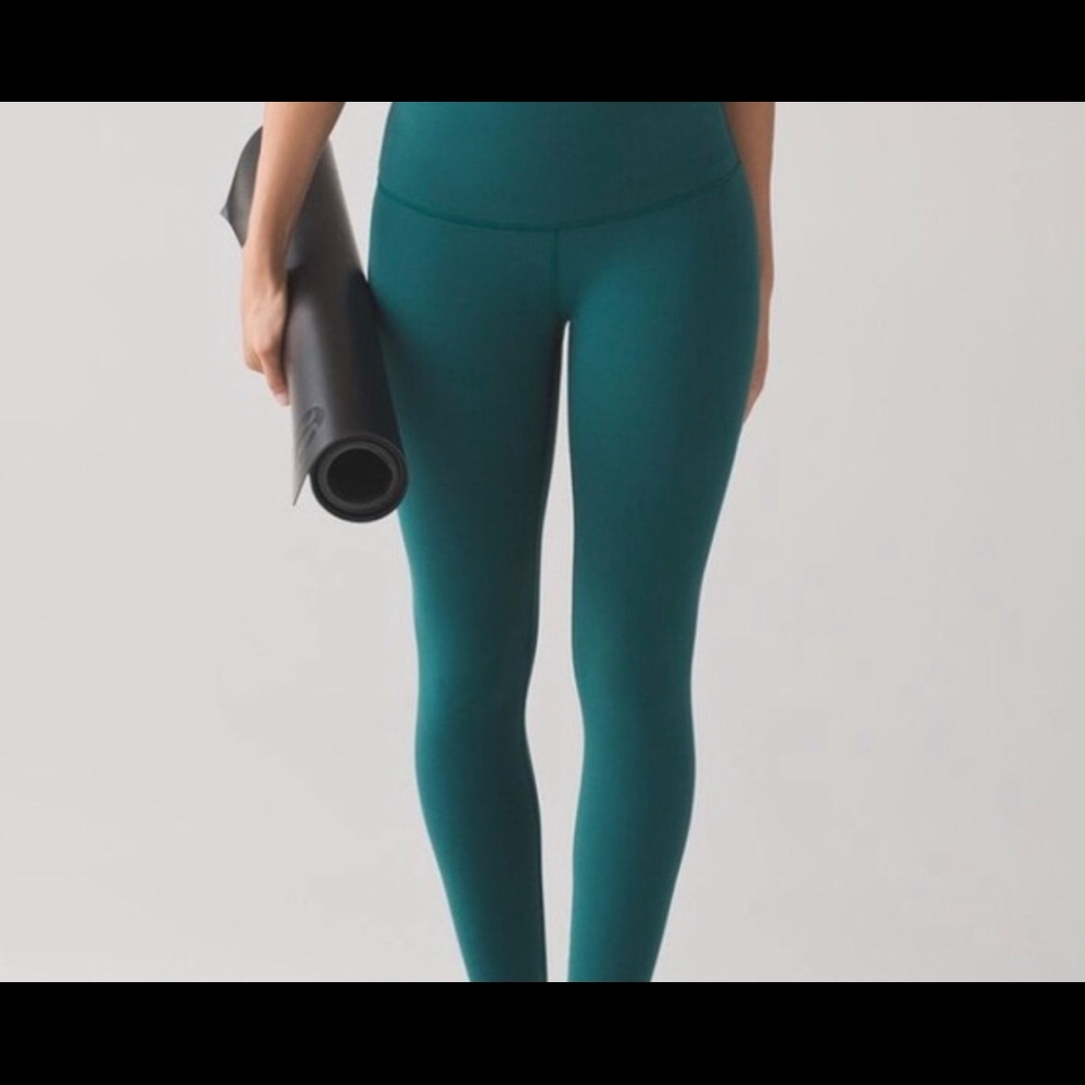 Lululemon Wunder Under Luxtreme Legging 7/8